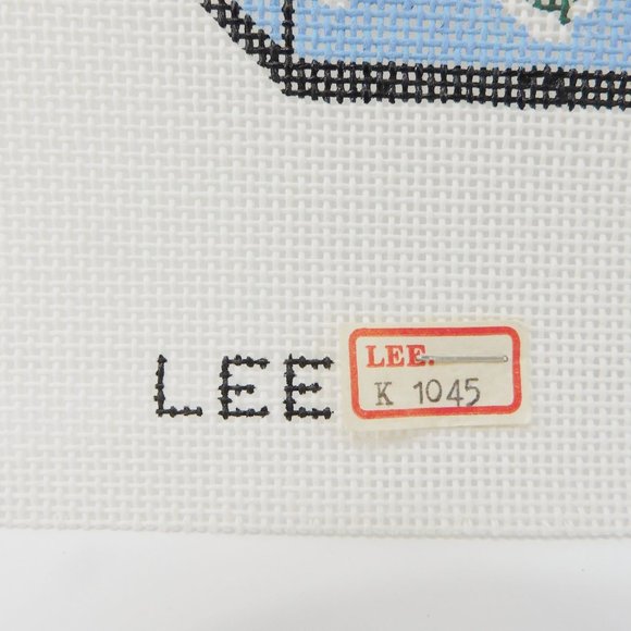 Lee Designs Japenese Flower Petite Kimono Needlepoint Canvas Hand Painted 18ct - Picture 4 of 4